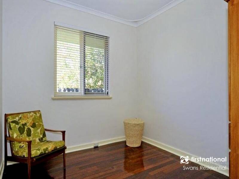 24 Trink Street, CLOVERDALE, WA 6105 AUS