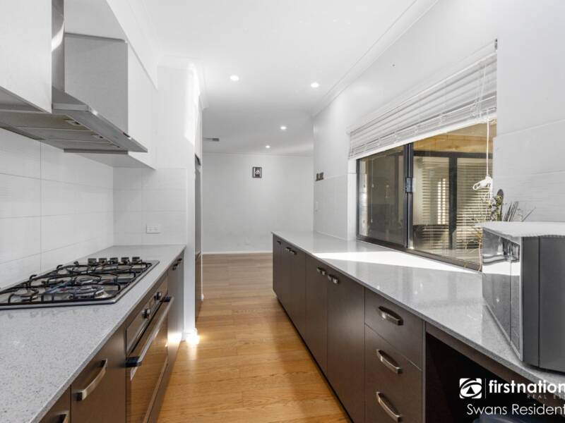 93A Keane Street, CLOVERDALE, WA 6105 AUS