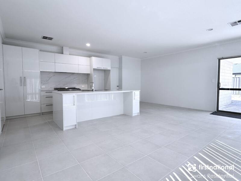 15 Cheshire Way, DAYTON, WA 6055 AUS