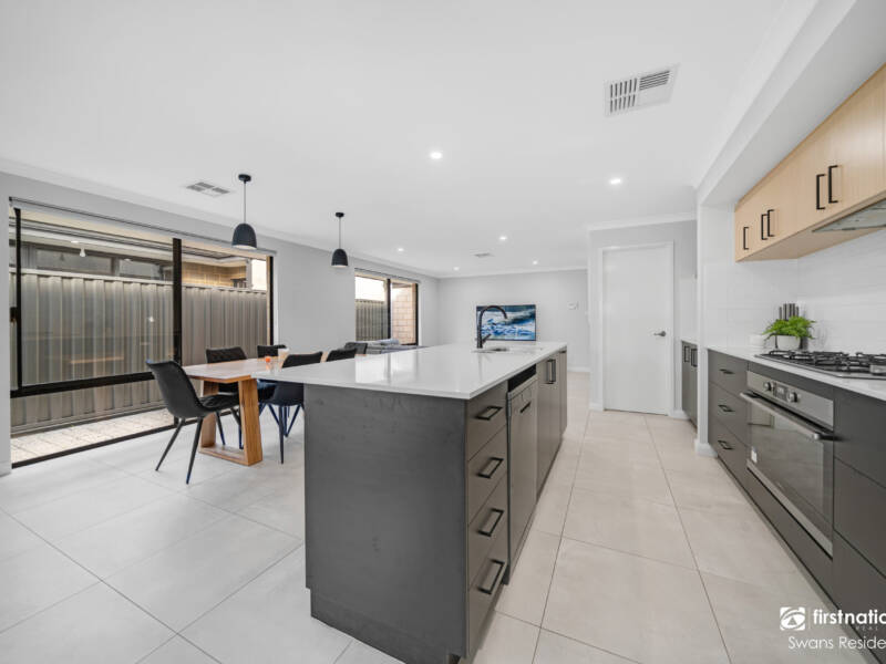 69 Ladybower Vista, AVELEY, WA 6069 AUS