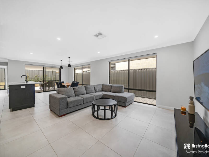 69 Ladybower Vista, AVELEY, WA 6069 AUS