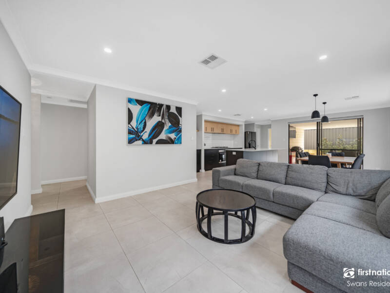 69 Ladybower Vista, AVELEY, WA 6069 AUS