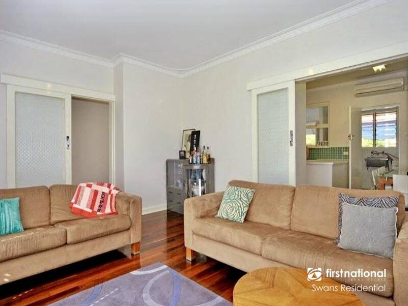 24 Trink Street, CLOVERDALE, WA 6105 AUS