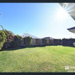 12 Featherstone Gardens, BUTLER, WA 6036 AUS