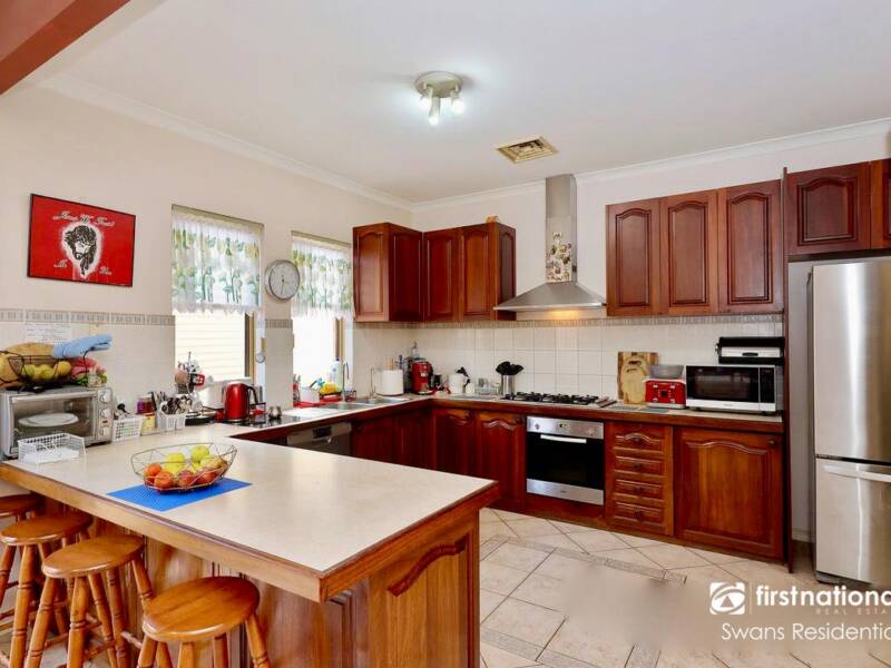 3 Zion Grove, BALLAJURA, WA 6066 AUS