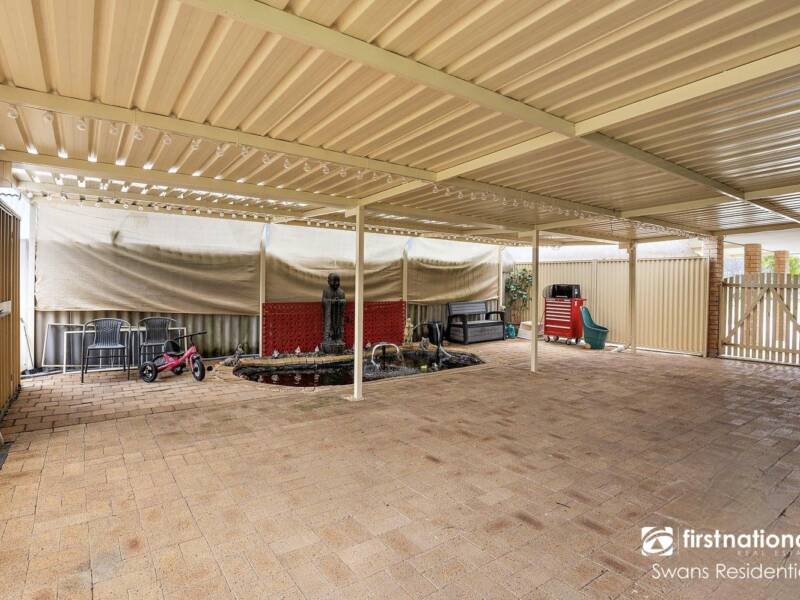 54 Bottlebrush Drive, THORNLIE, WA 6108 AUS