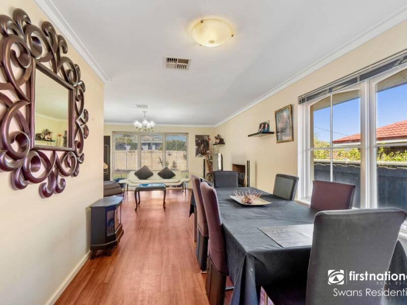 36 Abbott Way, SWAN VIEW, WA 6056 AUS