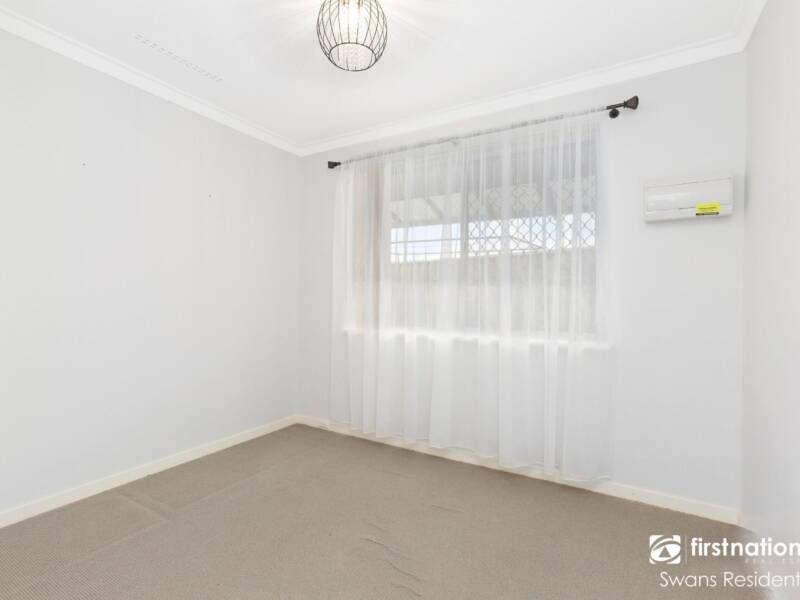 1/34 Eric Street, COMO, WA 6152 AUS