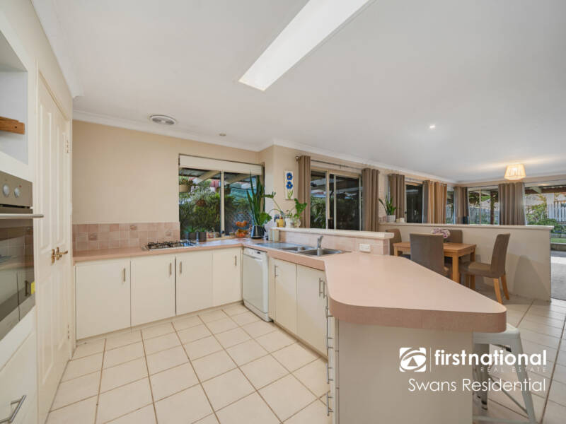 39 Sherbrooke Retreat, ELLENBROOK, WA 6069 AUS