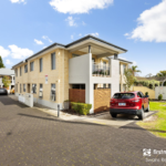 1/336 Belgravia Street, CLOVERDALE, WA 6105 AUS