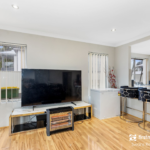 1/336 Belgravia Street, CLOVERDALE, WA 6105 AUS