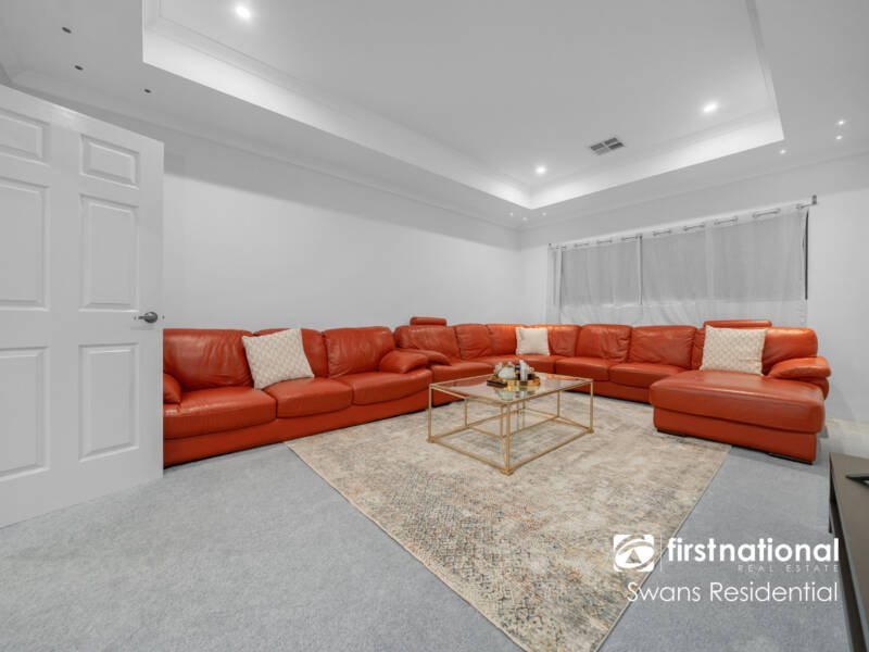 44 Portmarnock Drive, THE VINES, WA 6069 AUS