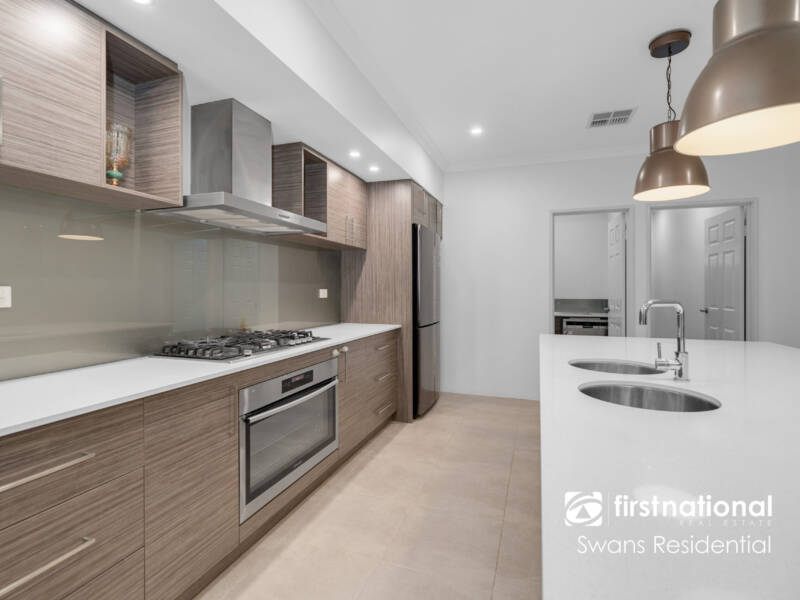44 Portmarnock Drive, THE VINES, WA 6069 AUS