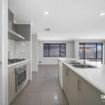 17 Solway Brace, ELLENBROOK, WA 6069 AUS