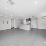 17 Solway Brace, ELLENBROOK, WA 6069 AUS