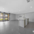 17 Solway Brace, ELLENBROOK, WA 6069 AUS