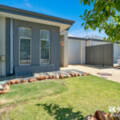 12 Sunnyside Way, AVELEY, WA 6069 AUS