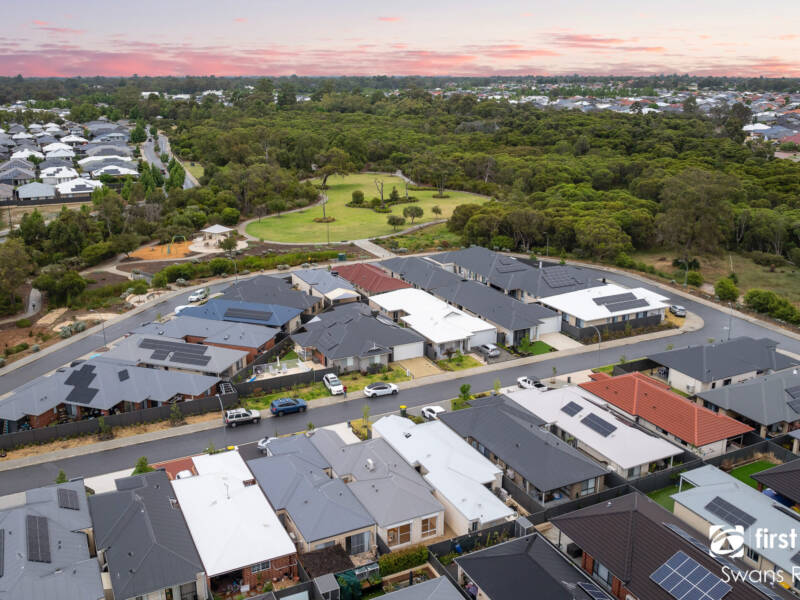 14 Chasewater Street, AVELEY, WA 6069 AUS