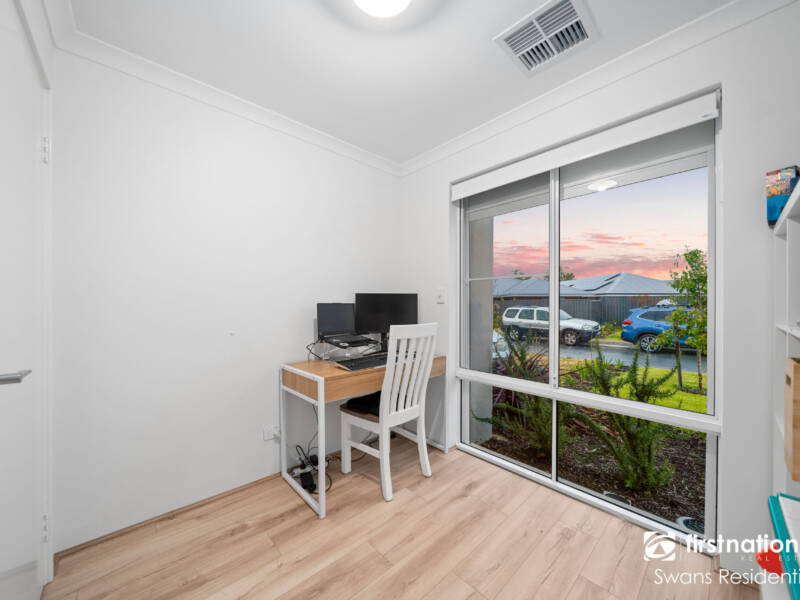 14 Chasewater Street, AVELEY, WA 6069 AUS