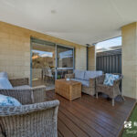 12 Sunnyside Way, AVELEY, WA 6069 AUS