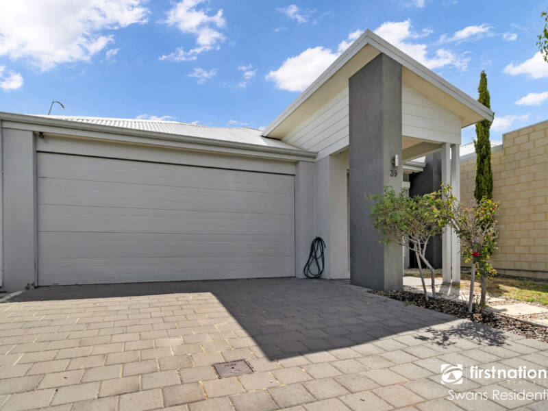 39 Alverda Parade, AVELEY, WA 6069 AUS