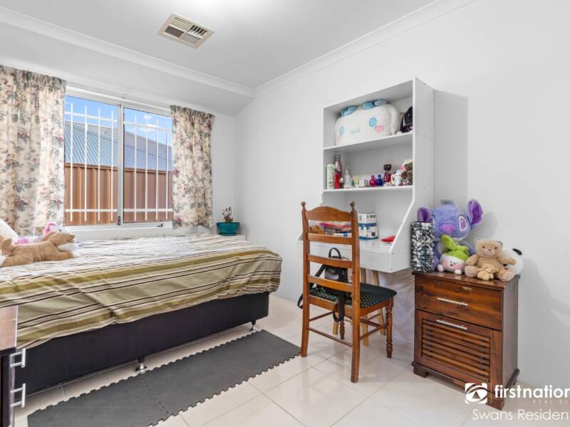 23 Hoop Place, CANNING VALE, WA 6155 AUS