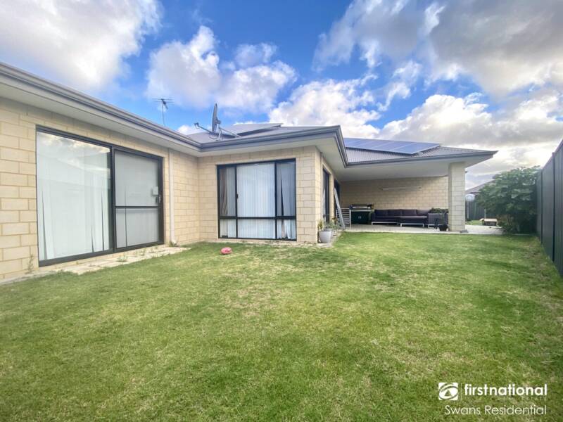 5 Malmaison Way, LANDSDALE, WA 6065 AUS