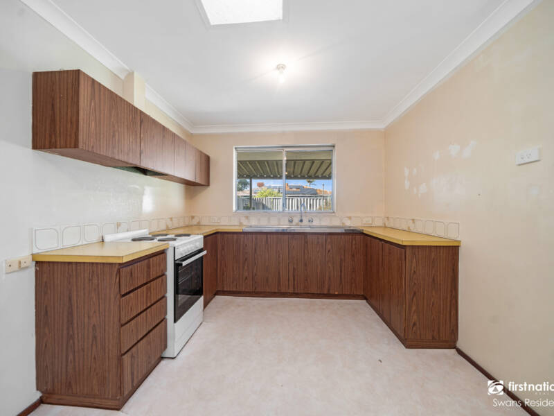 13B Hann Court, GOSNELLS, WA 6110 AUS