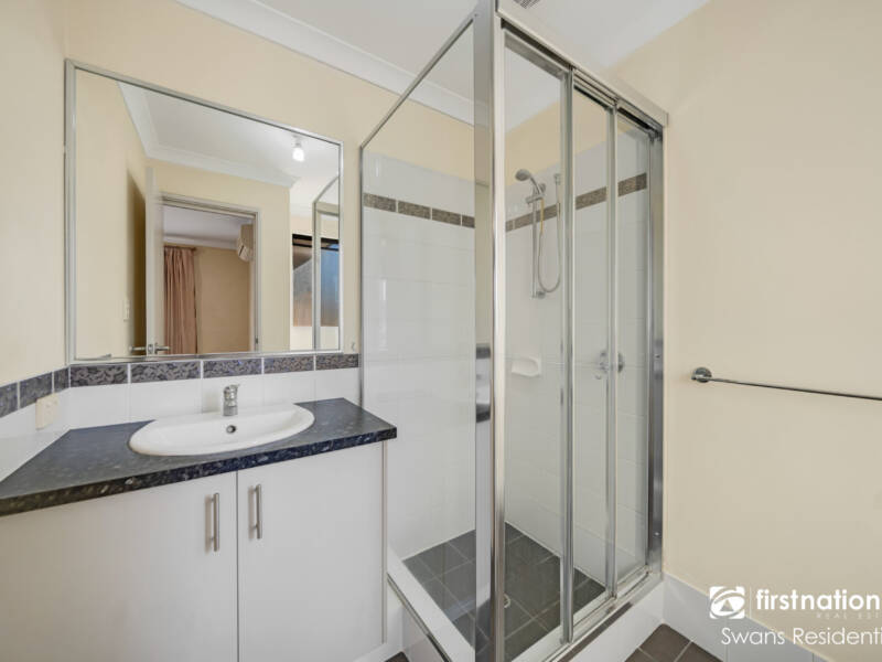 112 Marginson Drive, LANDSDALE, WA 6065 AUS