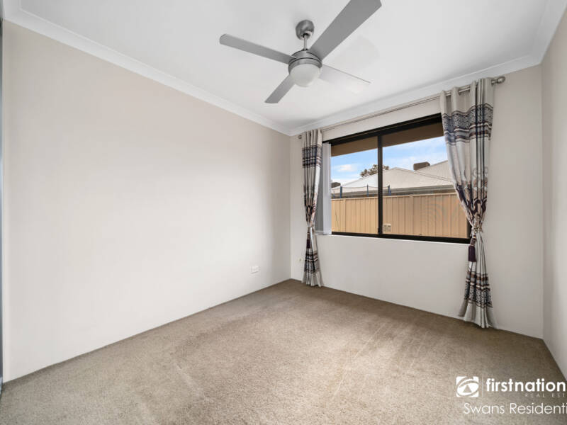 11 Blatina Way, CAVERSHAM, WA 6055 AUS