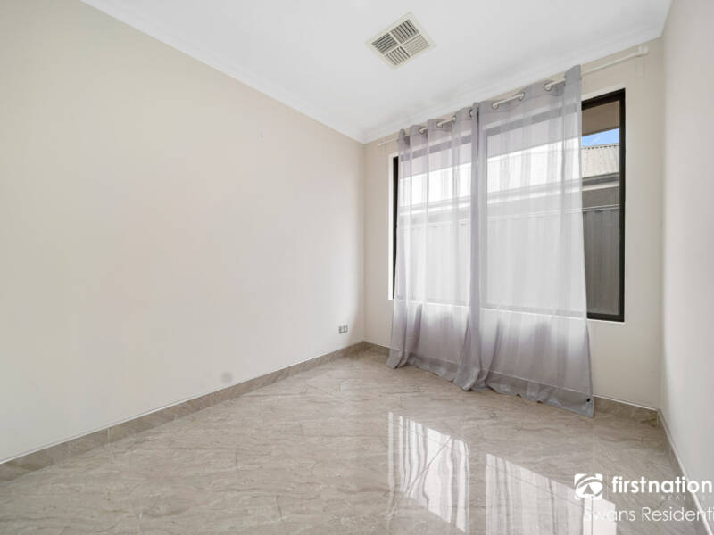 35 Aquinnah Way, WELLARD, WA 6170 AUS