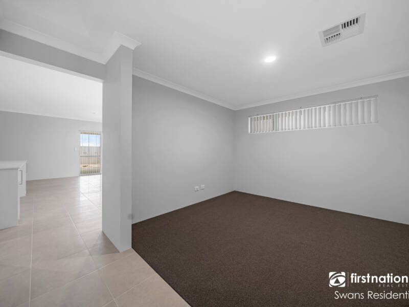 72 Dolphin Drive, ALKIMOS, WA 6038 AUS