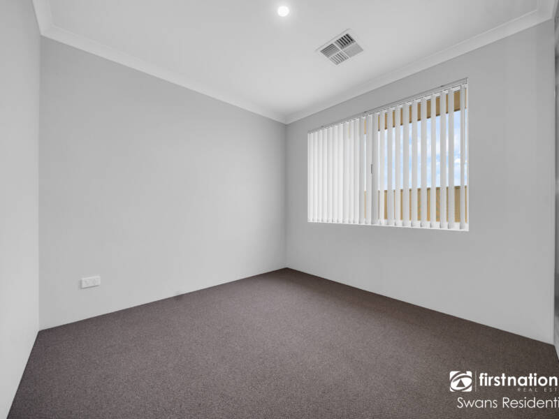 72 Dolphin Drive, ALKIMOS, WA 6038 AUS