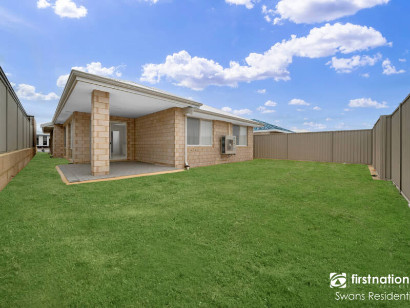 72 Dolphin Drive, ALKIMOS, WA 6038 AUS
