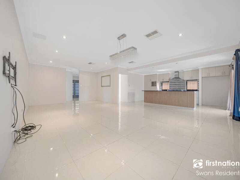 38 COB ROAD, BRABHAM, WA 6055 AUS