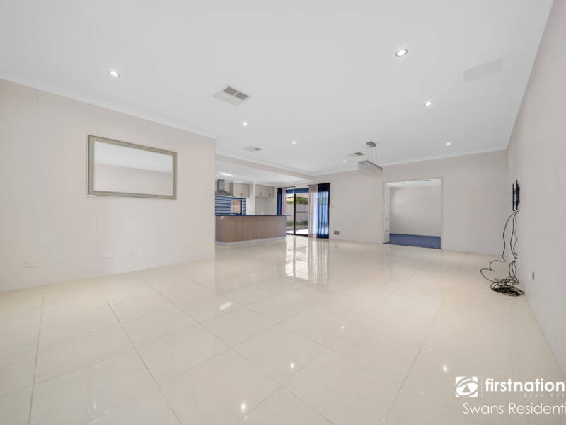 38 COB ROAD, BRABHAM, WA 6055 AUS