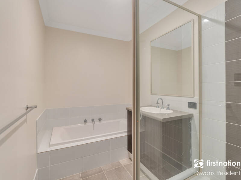 66 Everingham Drive, ELLENBROOK, WA 6069 AUS