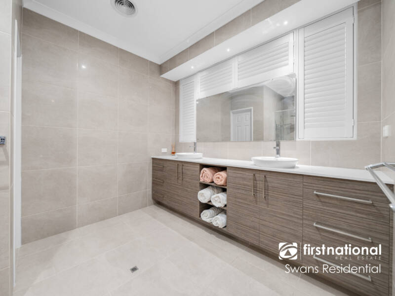 44 Portmarnock Drive, THE VINES, WA 6069 AUS