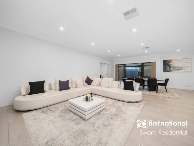 44 Portmarnock Drive, THE VINES, WA 6069 AUS