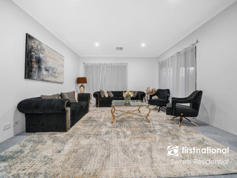 44 Portmarnock Drive, THE VINES, WA 6069 AUS