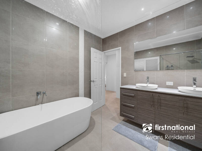 44 Portmarnock Drive, THE VINES, WA 6069 AUS