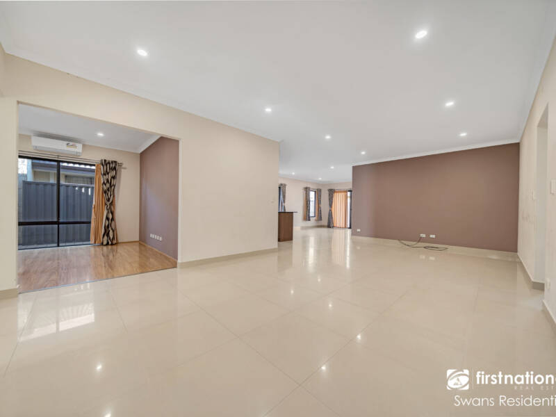 18 Carenza Link, AVELEY, WA 6069 AUS