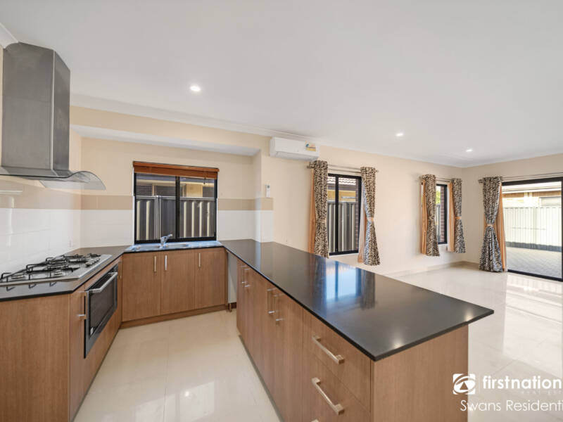 18 Carenza Link, AVELEY, WA 6069 AUS