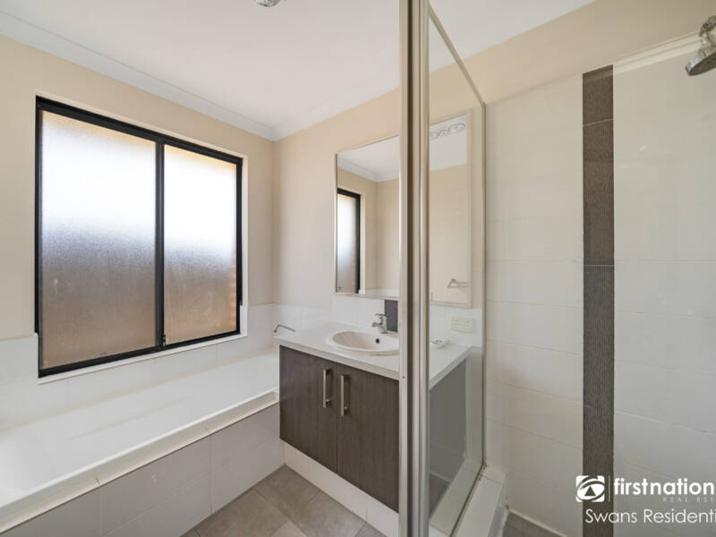 18 Carenza Link, AVELEY, WA 6069 AUS