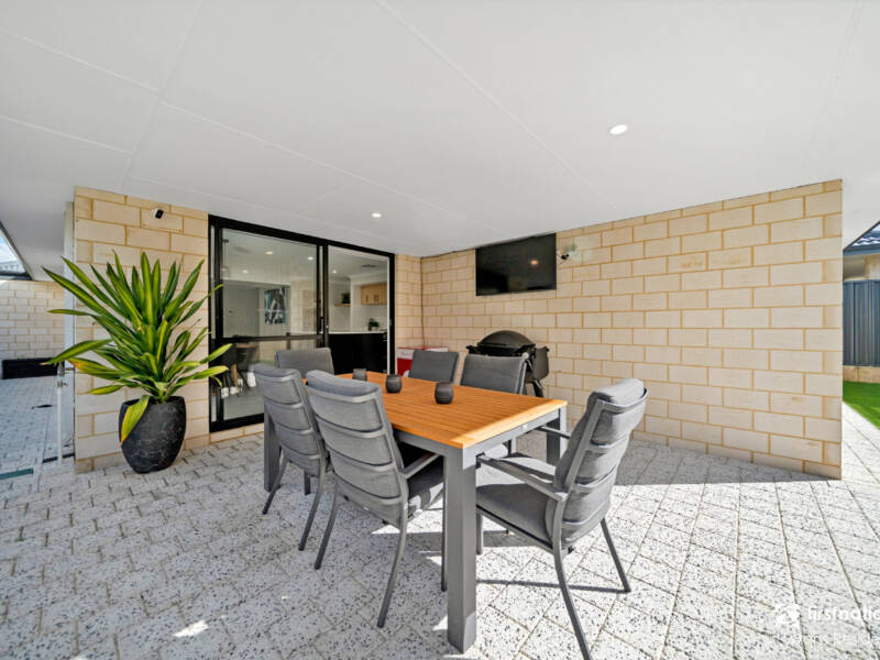69 Ladybower Vista, AVELEY, WA 6069 AUS