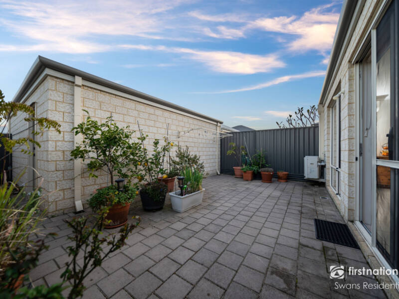 12 Luxhay Parkway, AVELEY, WA 6069 AUS
