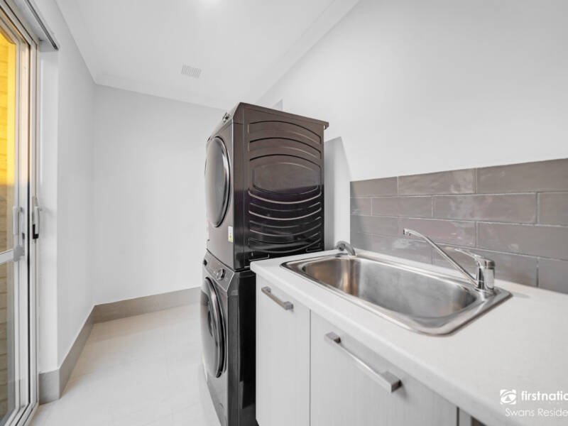 412 Woollcott Avenue, BRABHAM, WA 6055 AUS