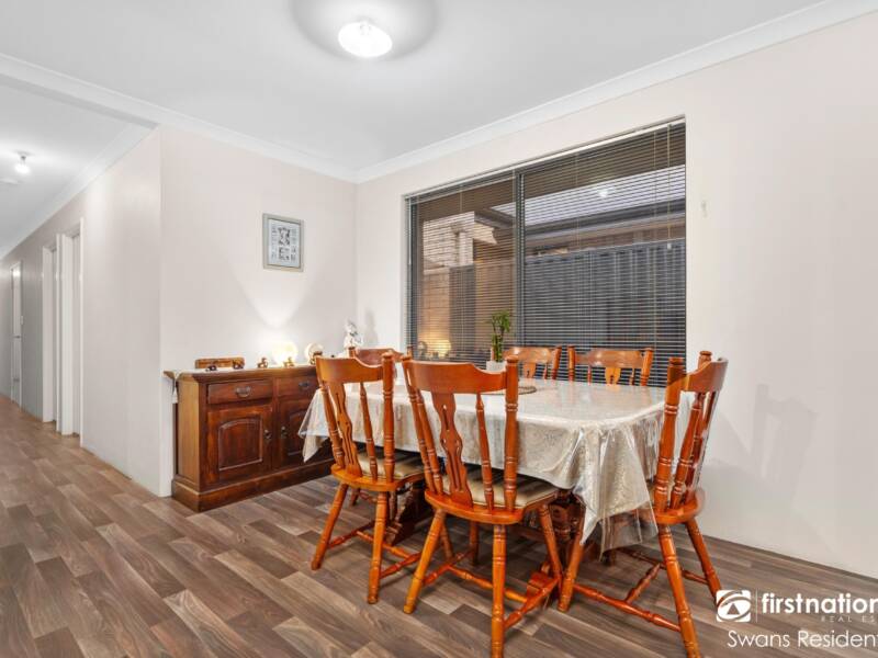 10 Fairoaks Way, AVELEY, WA 6069 AUS