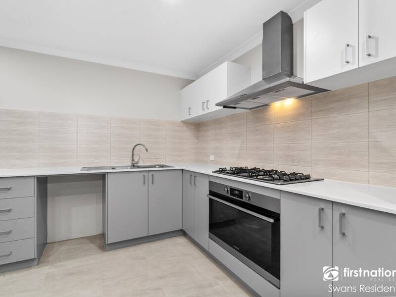 20 Salhouse Road, AVELEY, WA 6069 AUS