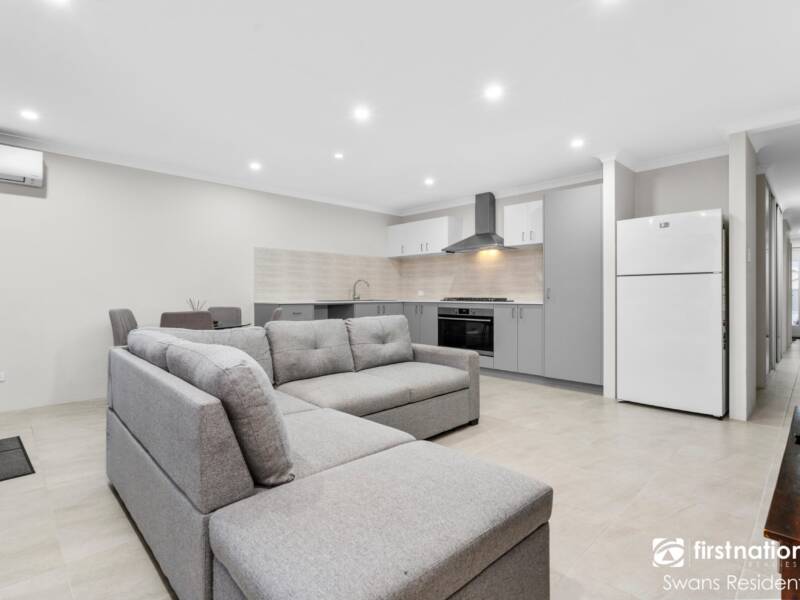 20 Salhouse Road, AVELEY, WA 6069 AUS